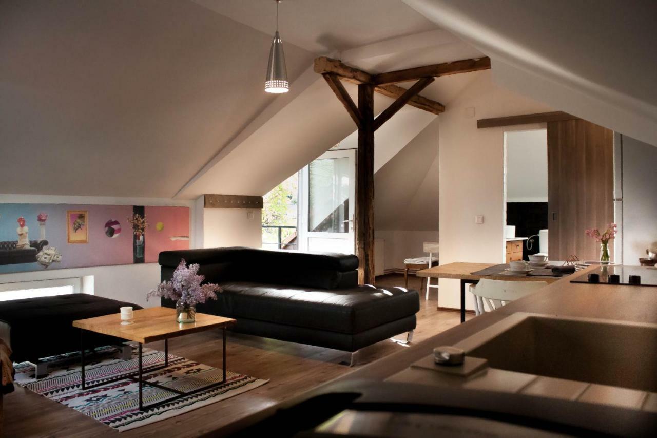 Апартаменти Cotton Loft Алба-Юлія Екстер'єр фото